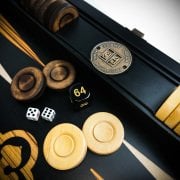 El Yapımı Pul Yuvalı Numaratörlü Lüks Ahşap Tavla Seti