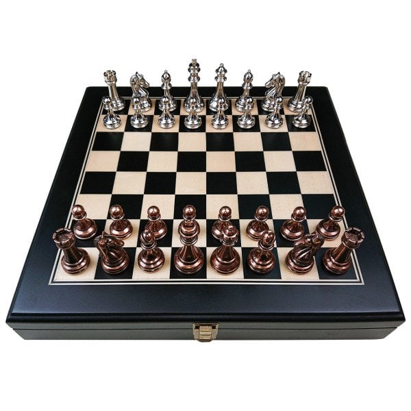 Ahşap Satranç Seti – Kutulu, Siyah, Metal Figürlü