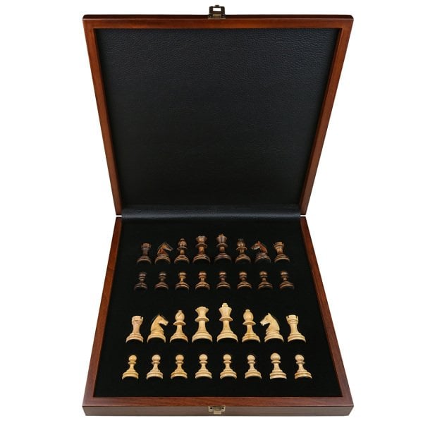 Ahşap Satranç Seti – Kutulu, Ceviz, Ahşap Figürlü