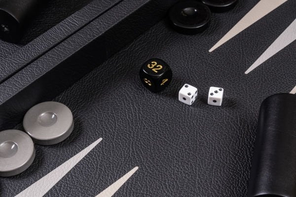 Lüks Deri Tavla Seti - Siyah