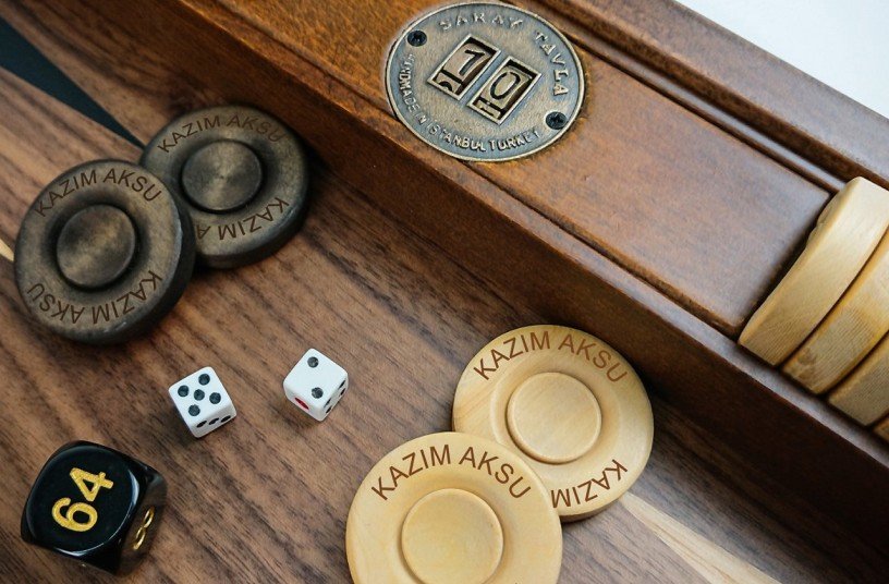 Kişiye Özel Ahşap Tavla Takımı
